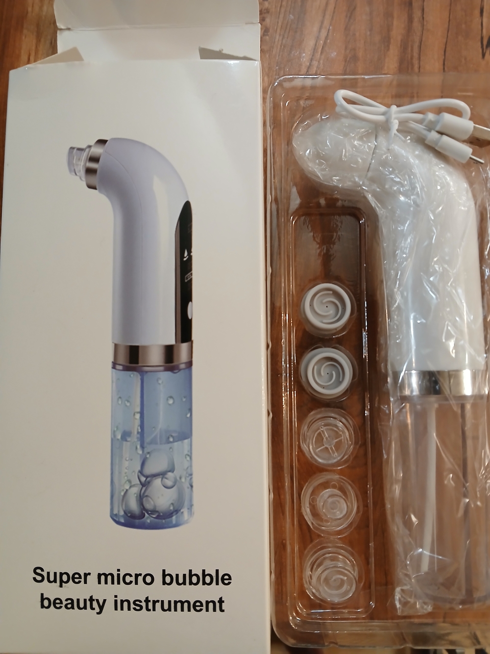 White & Silver Micro Bubble Facial Cleanser with Attachment Heads